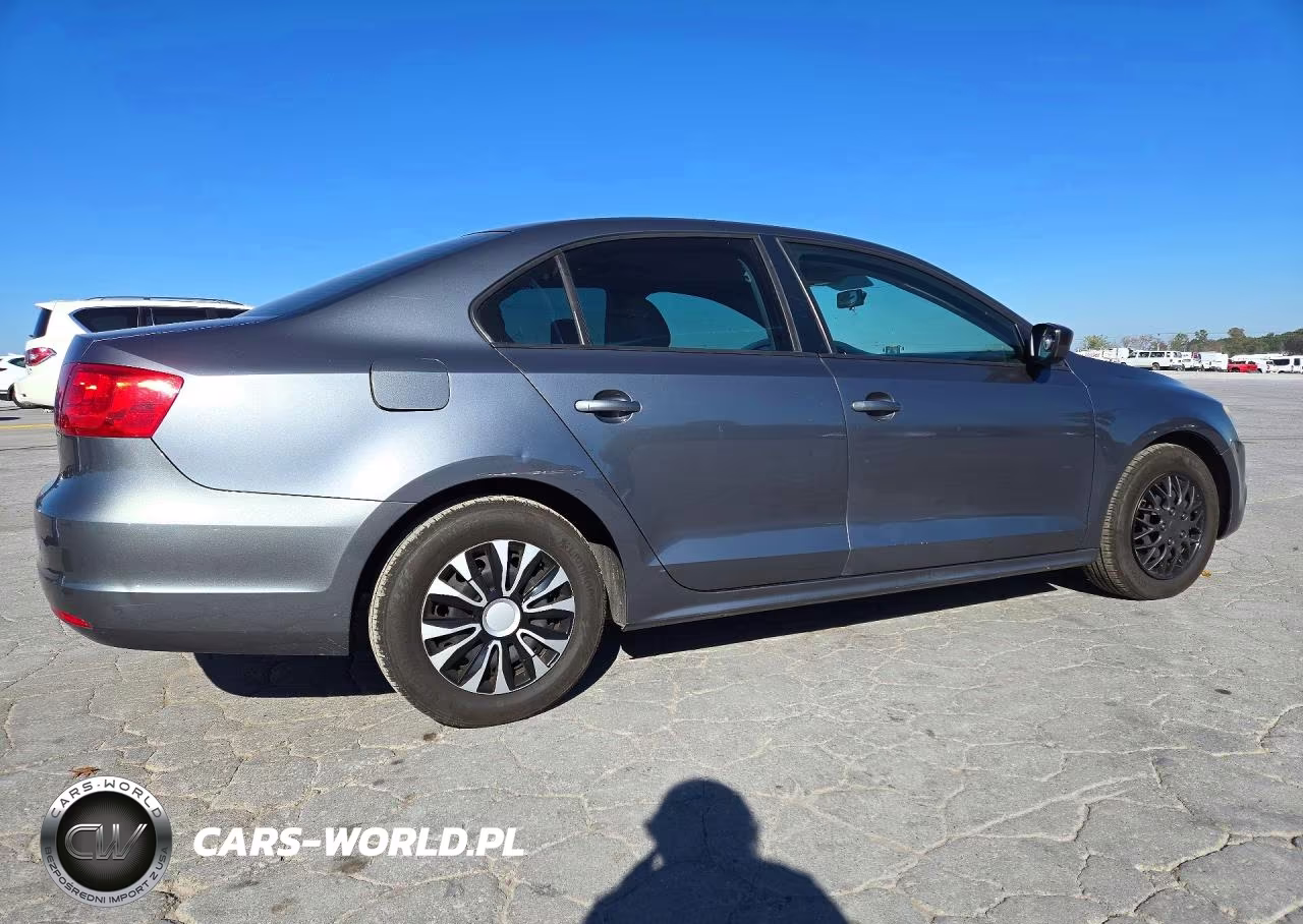 2013 Volkswagen Jetta Base VIN:3VW2K7AJ7DM420485 - 3