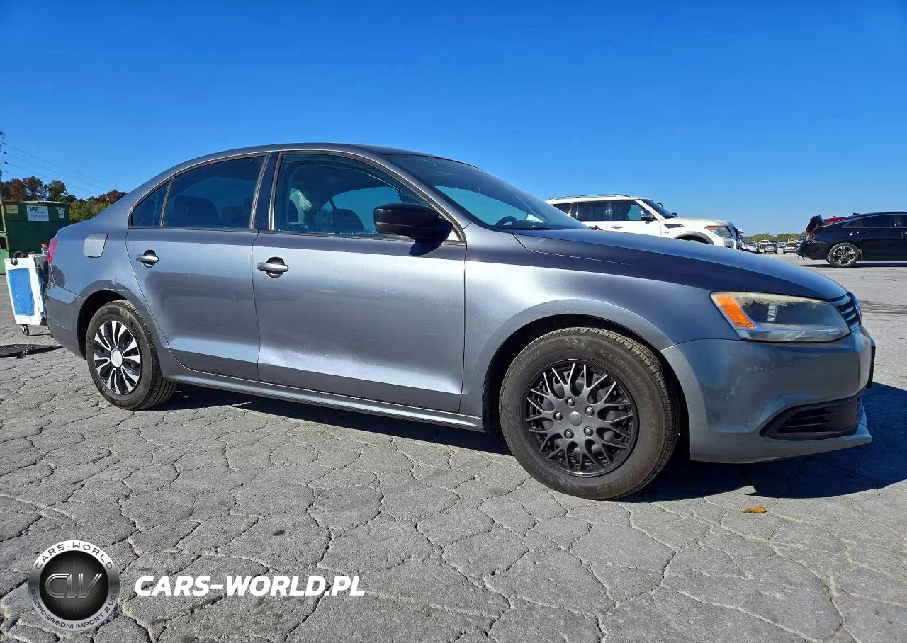 2013 Volkswagen Jetta Base VIN:3VW2K7AJ7DM420485 - 4