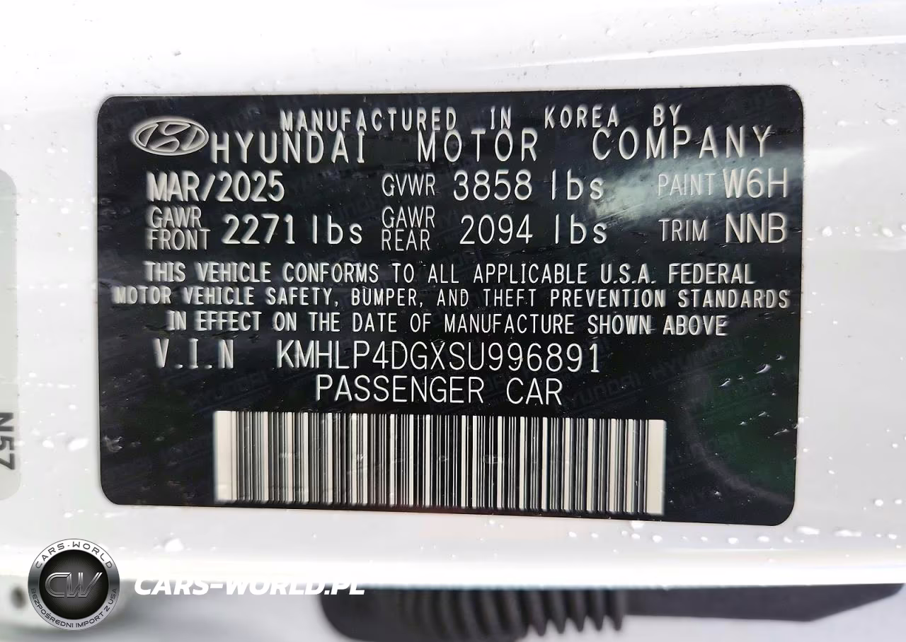 2025 Hyundai Elantra Limited VIN:KMHLP4DGXSU996891 - 12