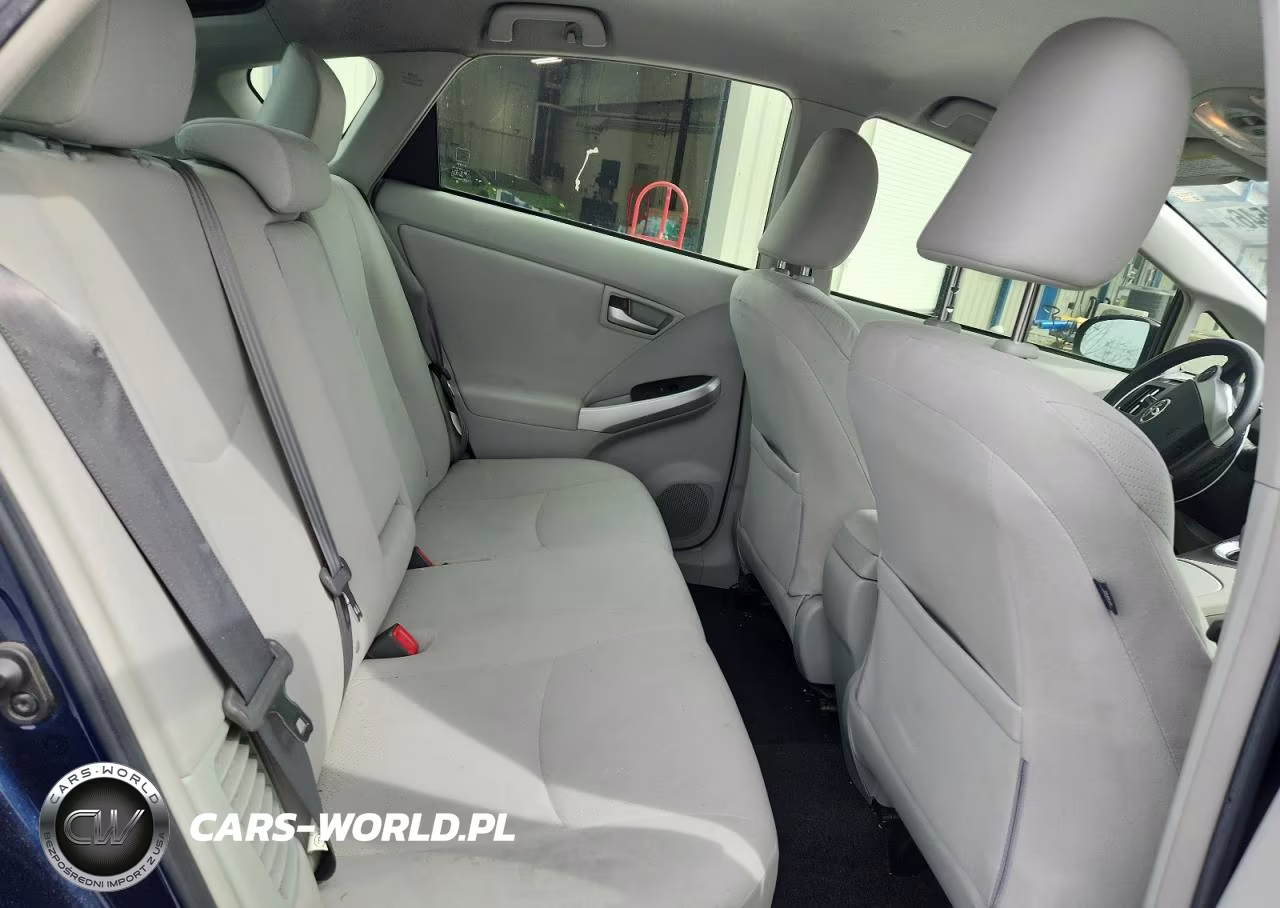 2012 Toyota Prius Two VIN:JTDKN3DU9C1594384 - 10