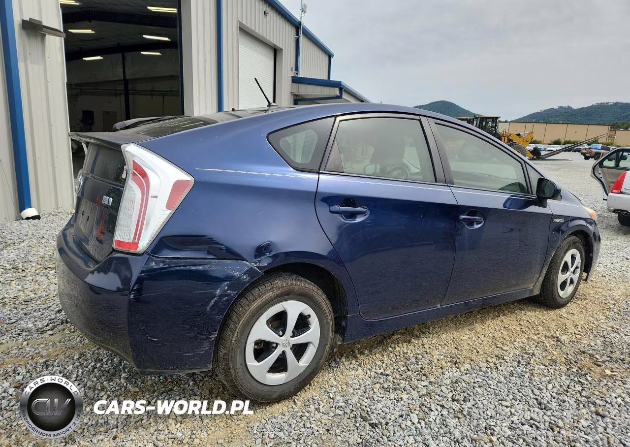 2012 Toyota Prius Two VIN:JTDKN3DU9C1594384 - 3