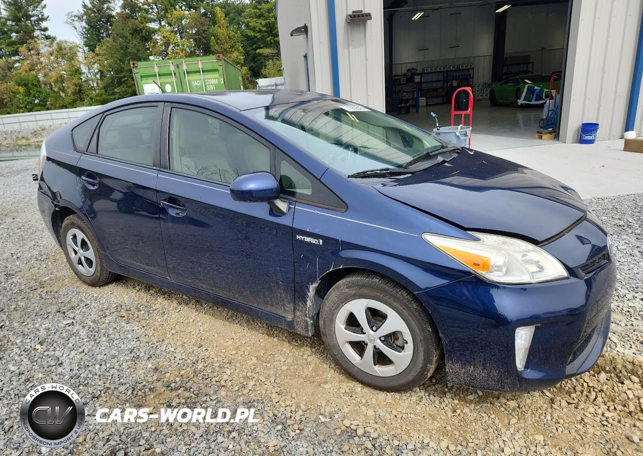 2012 Toyota Prius Two VIN:JTDKN3DU9C1594384 - 4