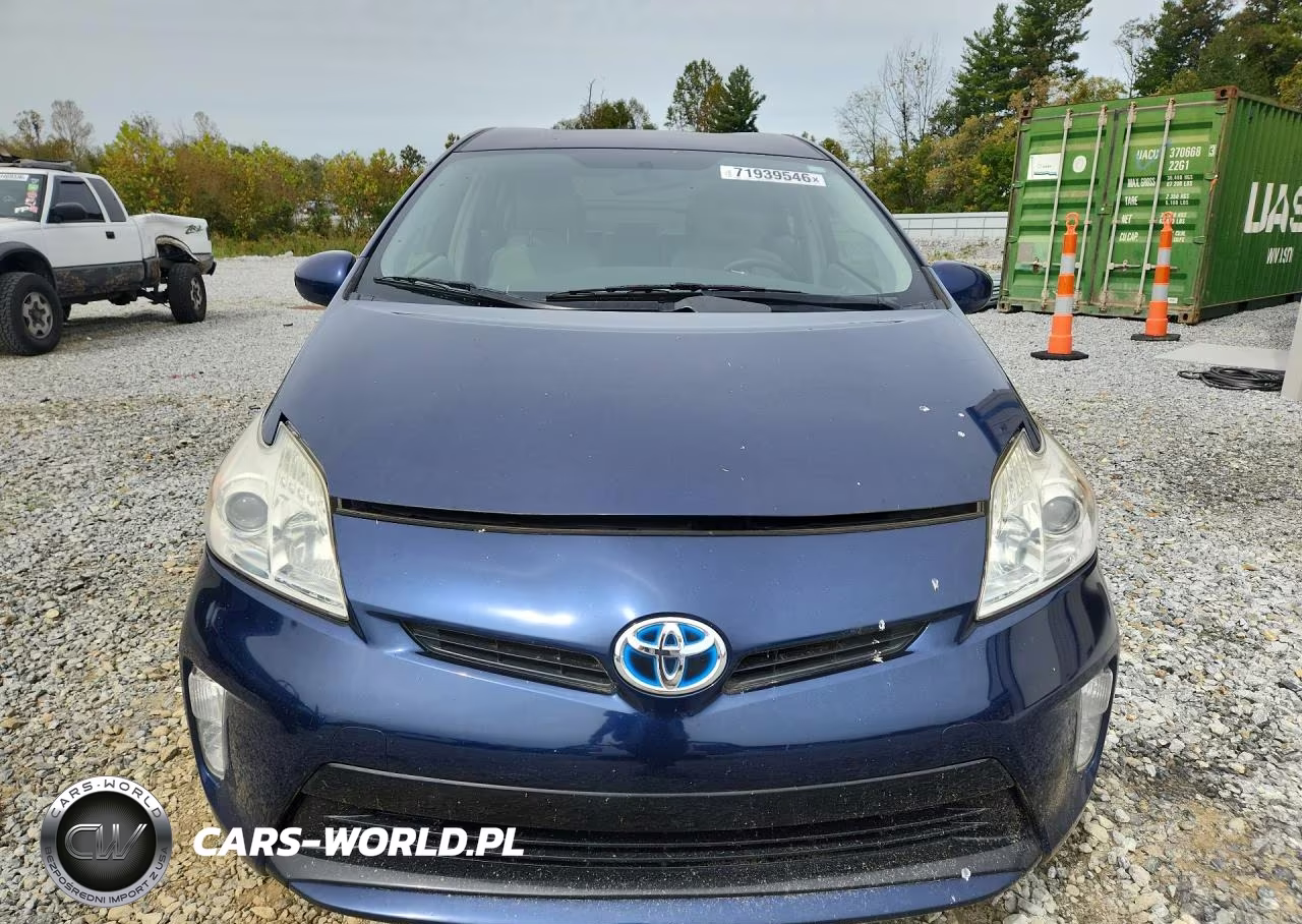 2012 Toyota Prius Two VIN:JTDKN3DU9C1594384 - 5