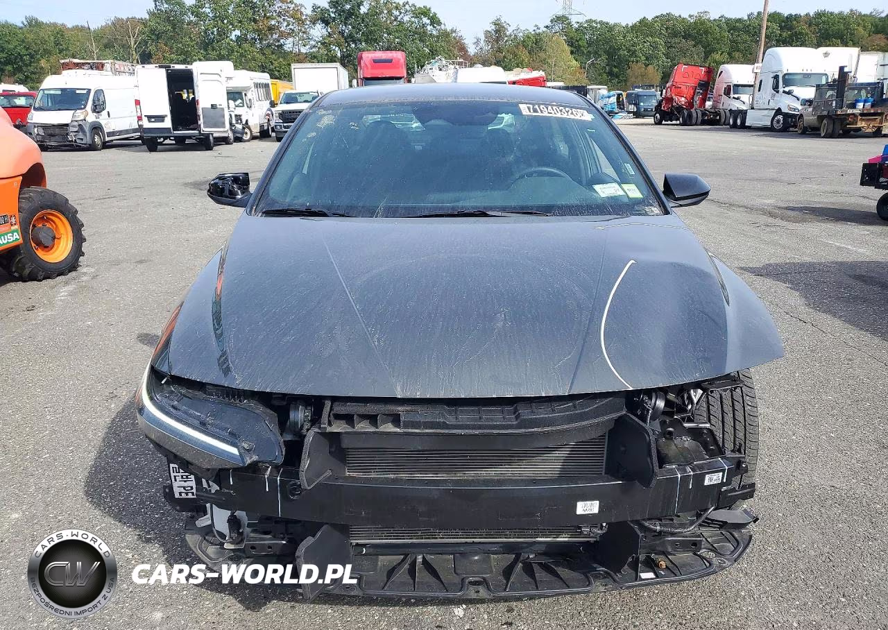 2026 Hyundai Elantra Sel Sport VIN:KMHLM4DG1TU180839 - 5