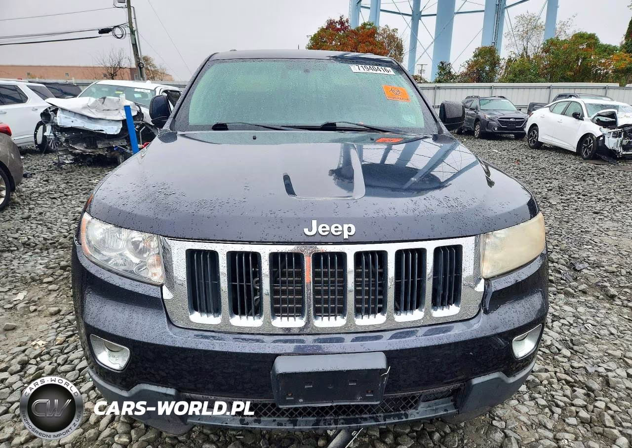 2013 Jeep Grand Cherokee Laredo VIN:1C4RJFAG9DC641171 - 5