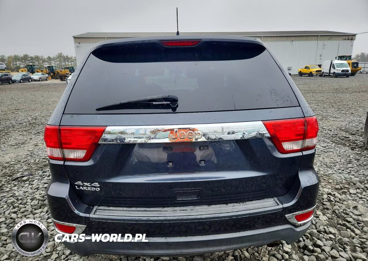 2013 Jeep Grand Cherokee Laredo VIN:1C4RJFAG9DC641171 - 6
