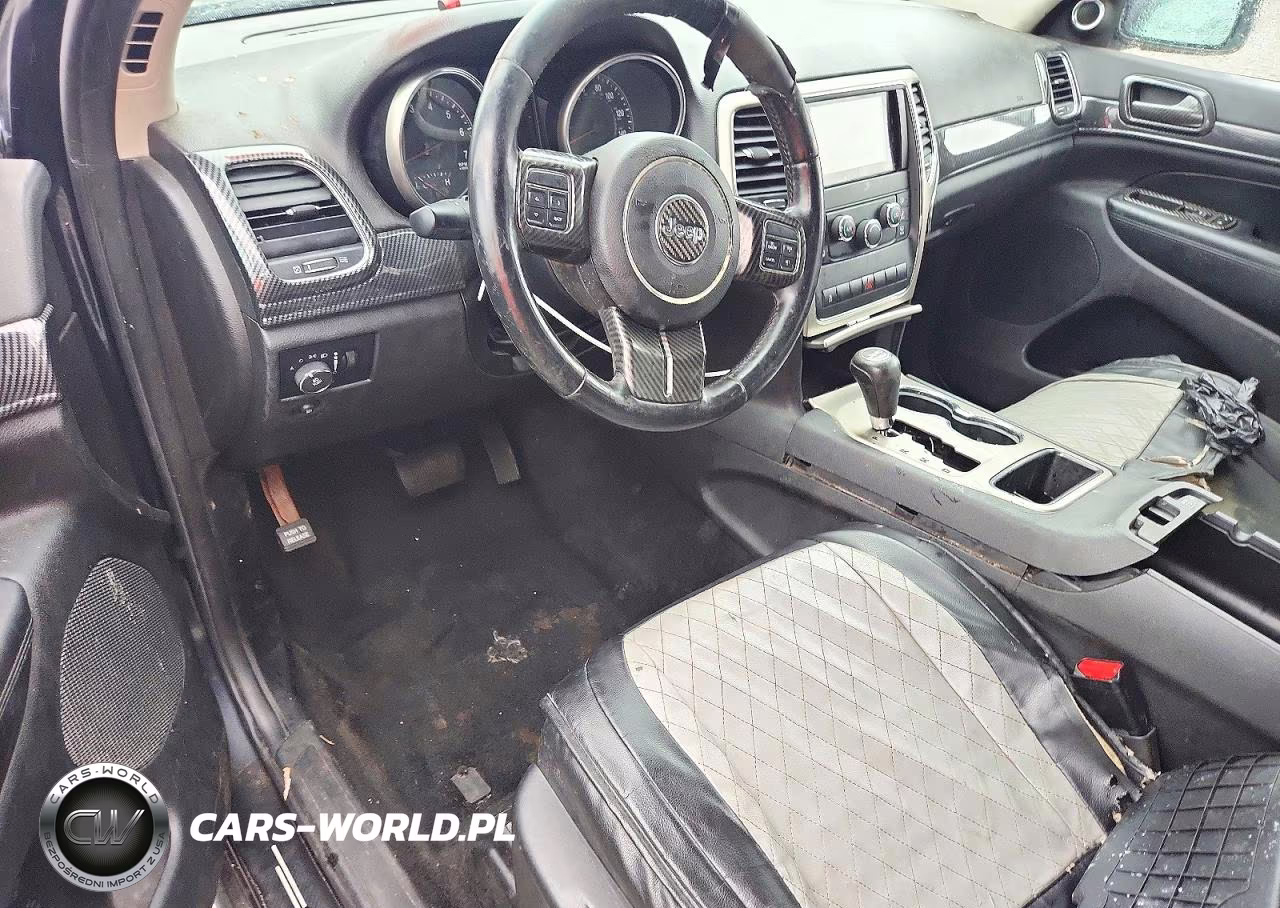 2013 Jeep Grand Cherokee Laredo VIN:1C4RJFAG9DC641171 - 8