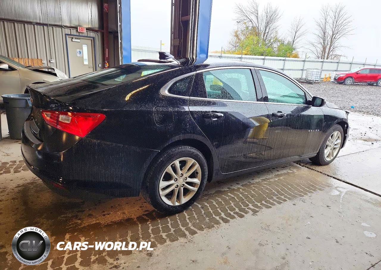 2016 Chevrolet Malibu Lt VIN:1G1ZE5ST0GF349852 - 3