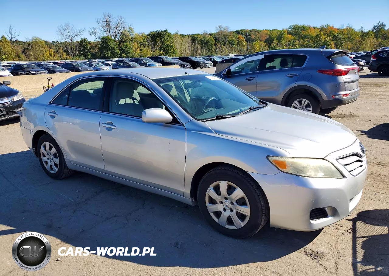 2010 Toyota Camry Le VIN:4T1BF3EK1AU024459 - 4
