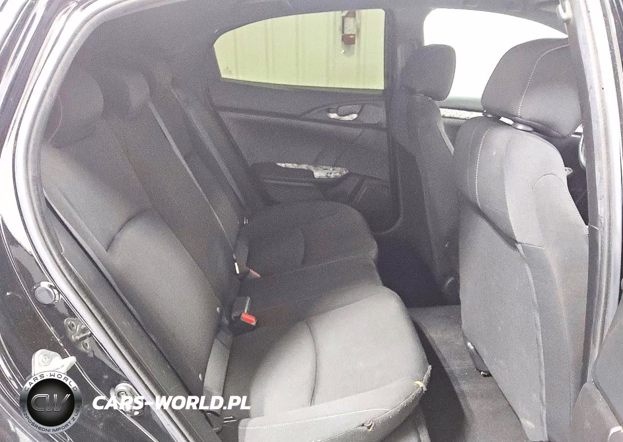 2018 Honda Civic Sport VIN:SHHFK7G48JU226908 - 10