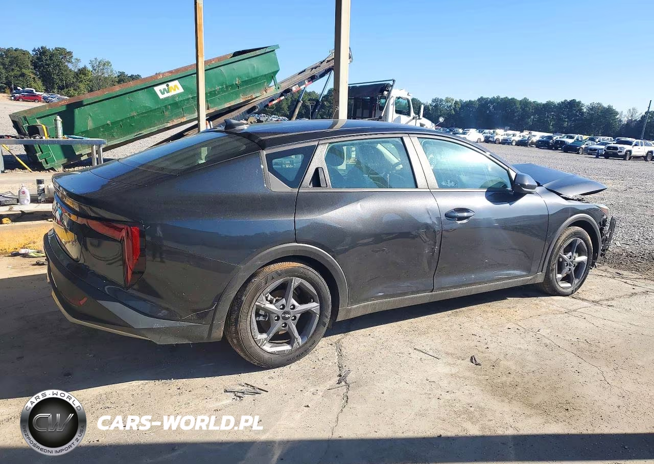 2025 Kia K4 Lxs VIN:3KPFT4DE9SE157387 - 3