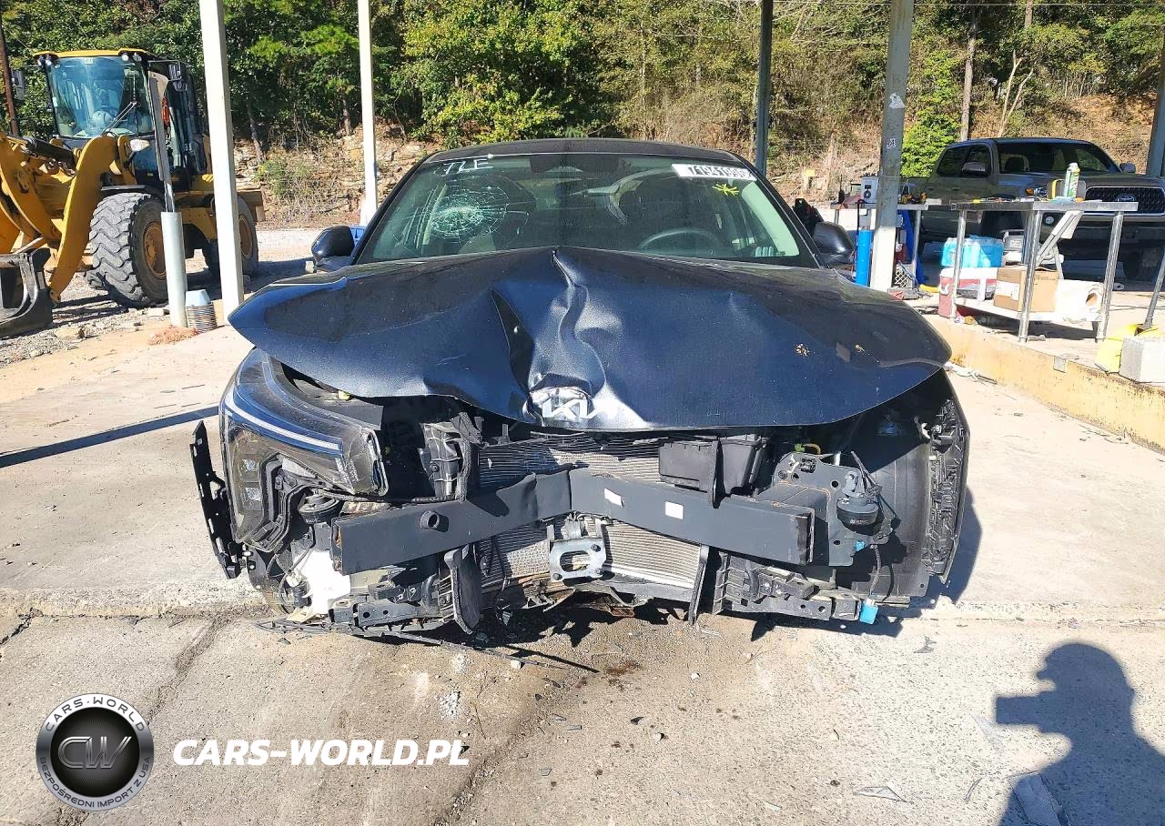 2025 Kia K4 Lxs VIN:3KPFT4DE9SE157387 - 5