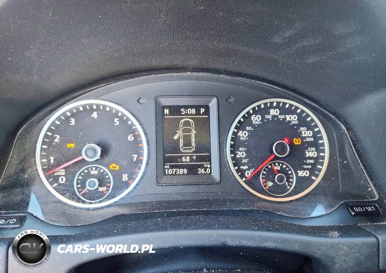2017 Volkswagen Tiguan Sport VIN:WVGUV7AX4HK030914 - 9