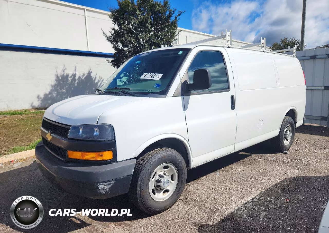 2020 Chevrolet Express G2500 VIN:1GCWGAFP1L1150701 - 1