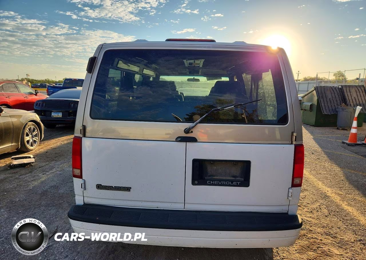 1995 Chevrolet Astro Van VIN:1GBDM19W0SB134120 - 6