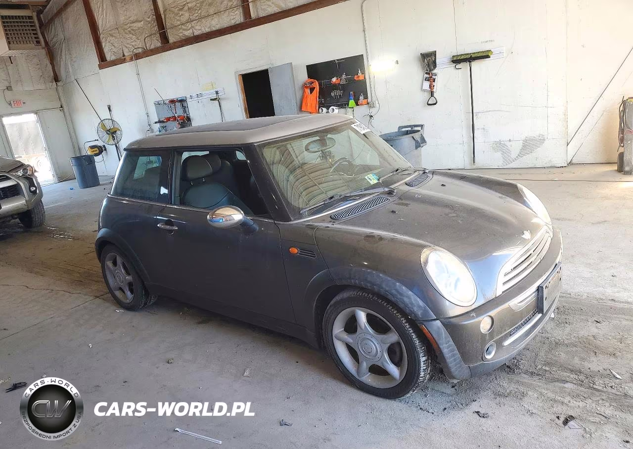2006 Mini Cooper VIN:WMWRC33596TK63874 - 4