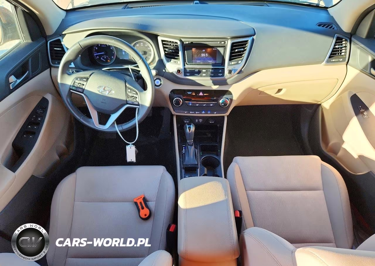 2017 Hyundai Tucson Sport VIN:KM8J33A23HU392761 - 8