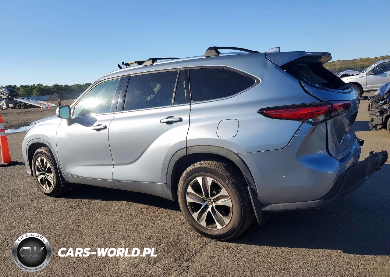 2021 Toyota Highlander Xle VIN:5TDGZRBHXMS146176 - 2