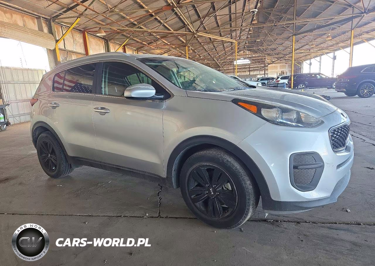 2018 Kia Sportage Lx VIN:KNDPM3AC7J7326092 - 4