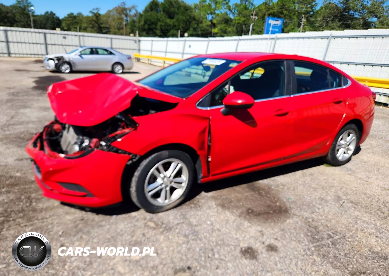 2018 Chevrolet Cruze Lt – zdjęcie 1 z 12