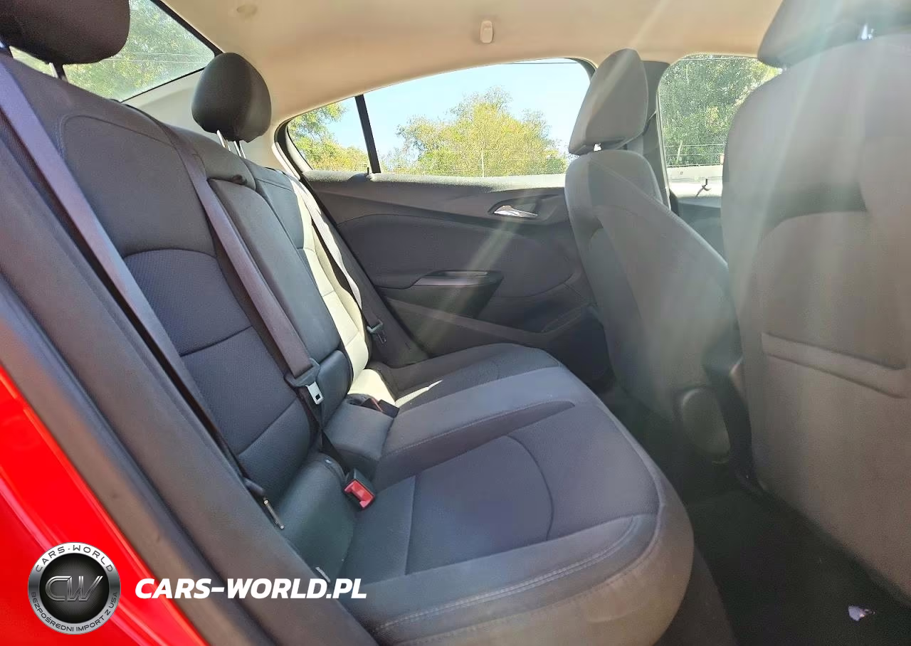 2018 Chevrolet Cruze Lt VIN:1G1BE5SM0J7232381 - 10