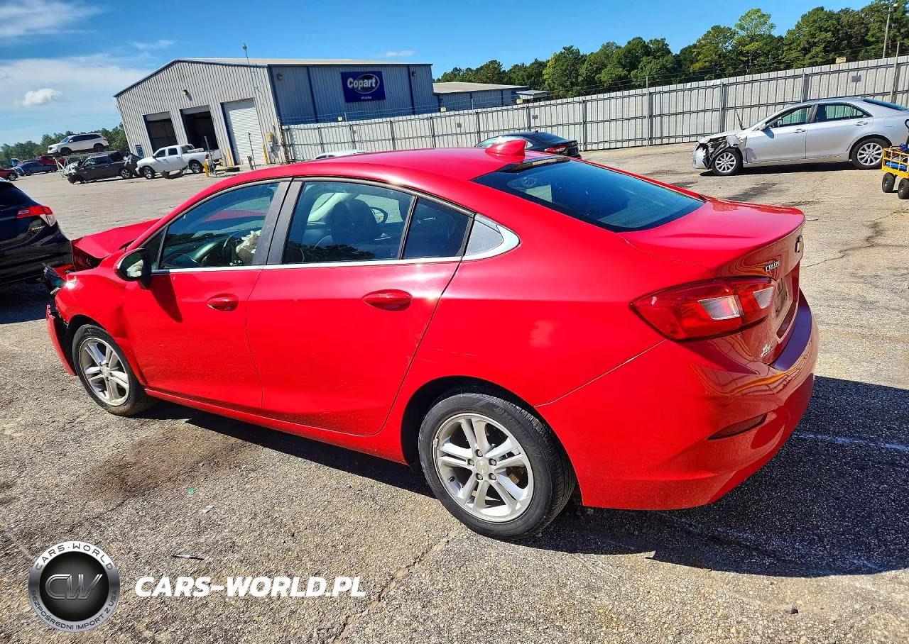 2018 Chevrolet Cruze Lt VIN:1G1BE5SM0J7232381 - 2