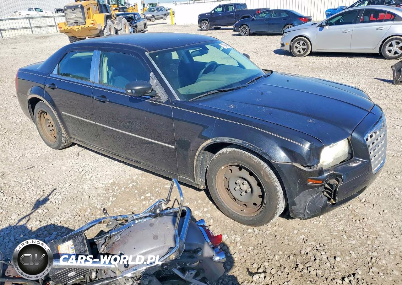 2008 Chrysler 300 Lx VIN:2C3KA43R18H123275 - 4