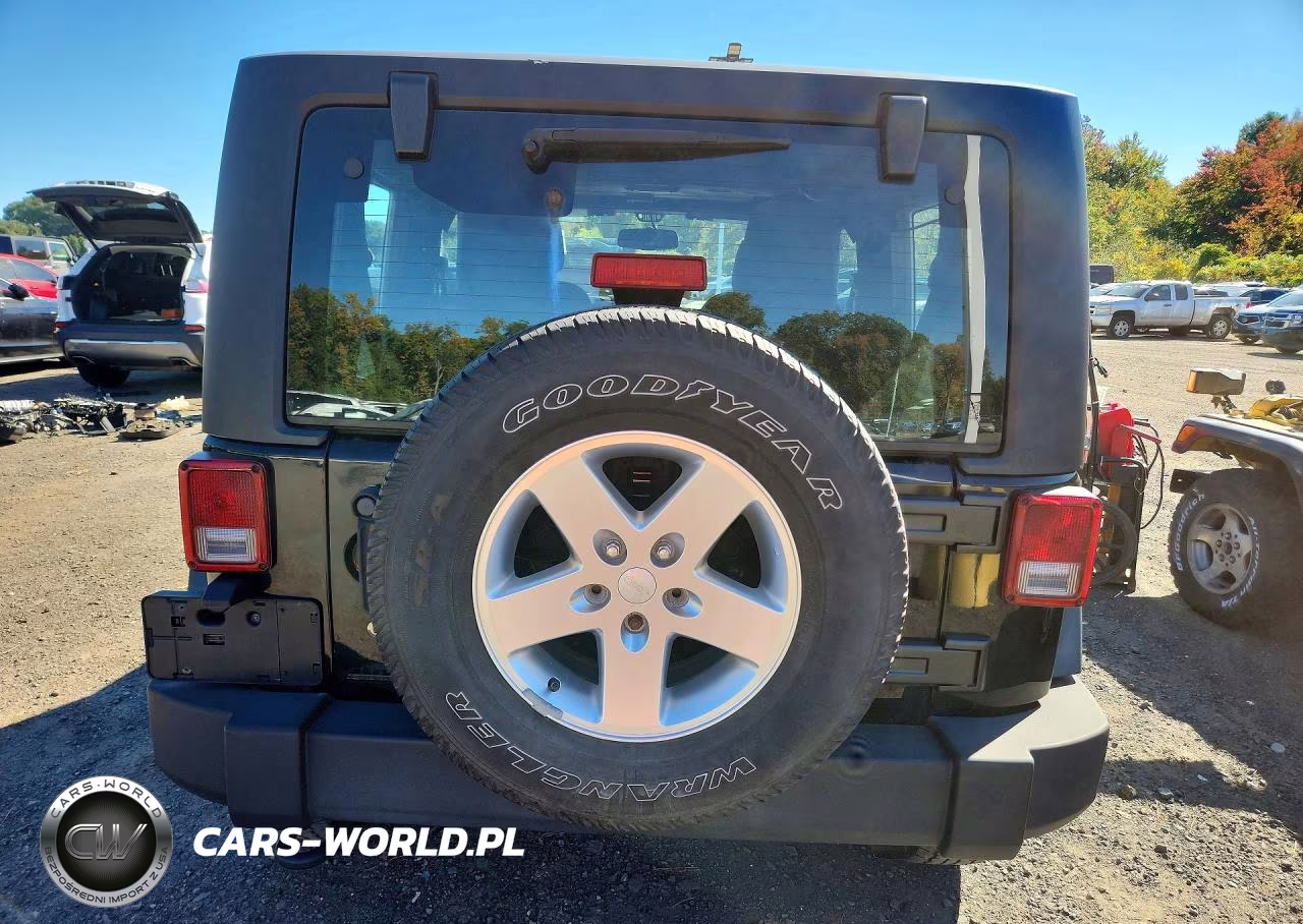 2014 Jeep Wrangler Sport VIN:1C4AJWAG3EL296010 - 6