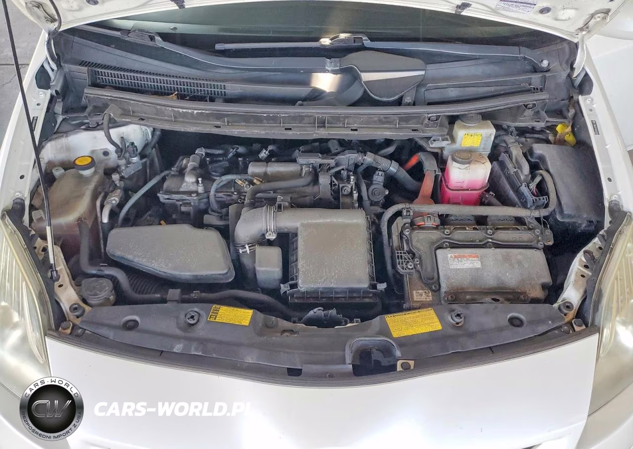 2011 Toyota Prius Two VIN:JTDKN3DU9B5349768 - 11