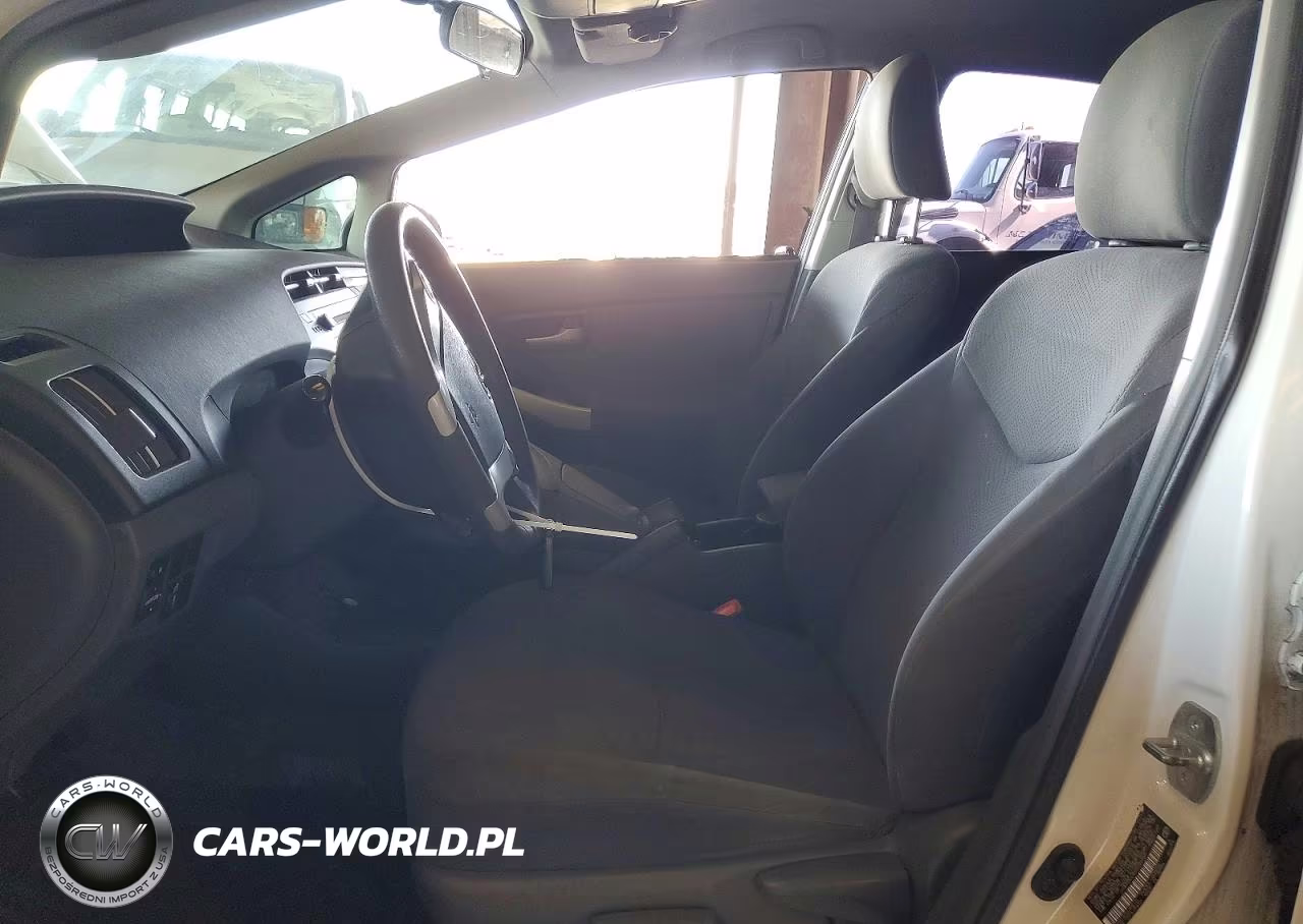 2011 Toyota Prius Two VIN:JTDKN3DU9B5349768 - 7