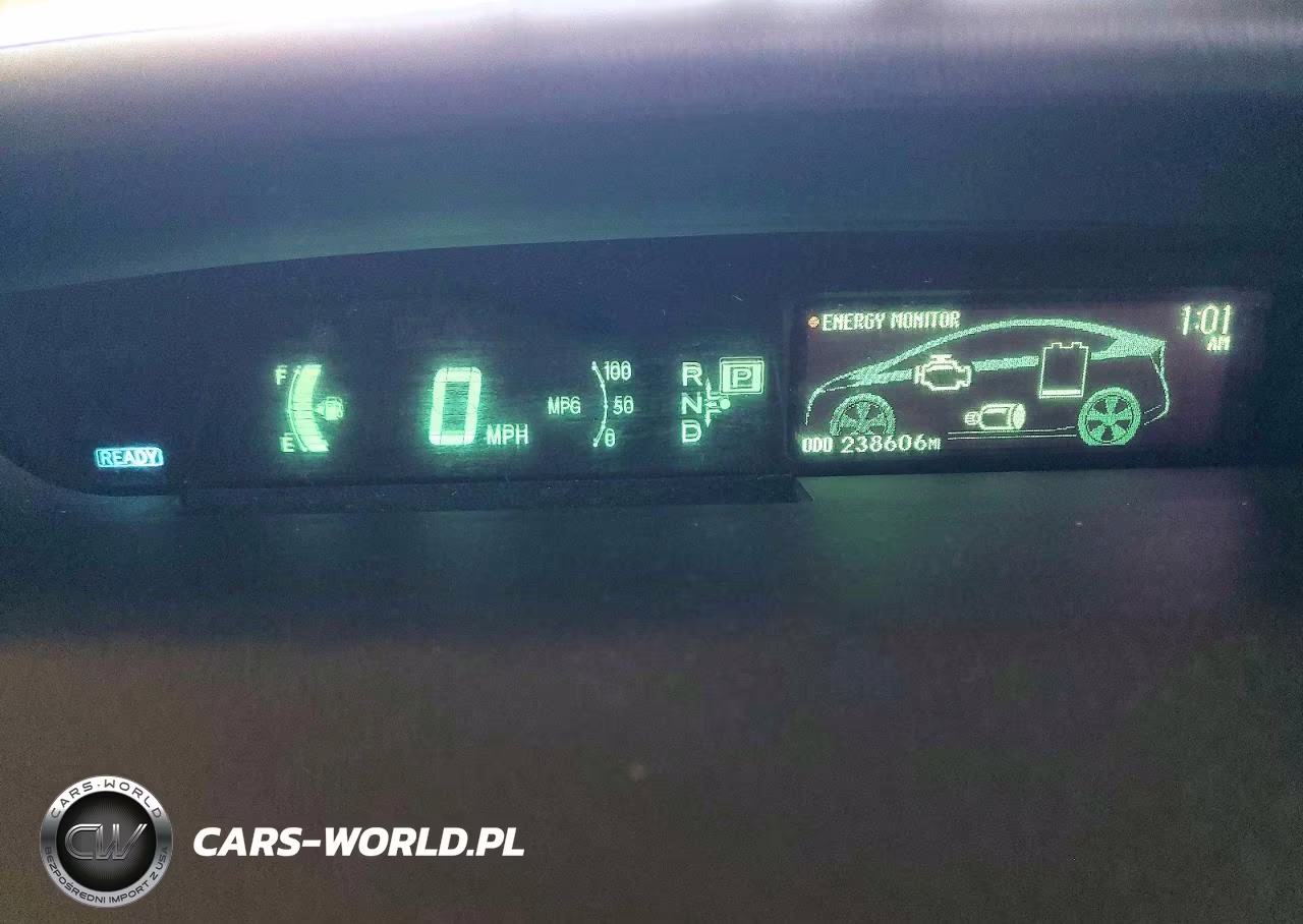 2011 Toyota Prius Two VIN:JTDKN3DU9B5349768 - 9