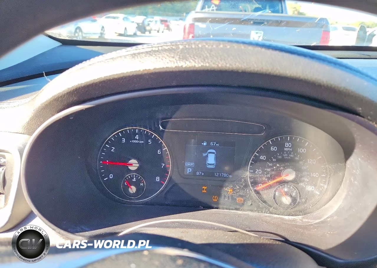 2020 Kia Sorento S VIN:5XYPGDA54LG621428 - 9