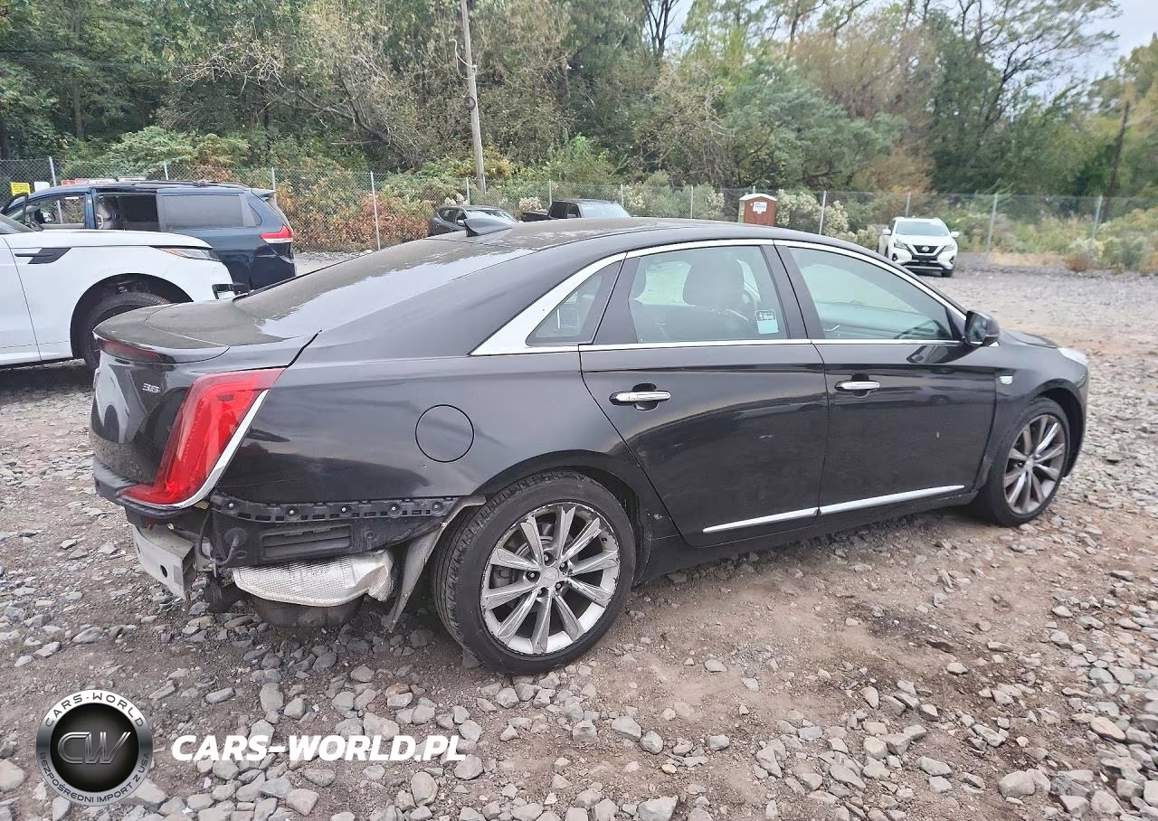 2018 Cadillac Xts VIN:2G61U5S30J9128200 - 3