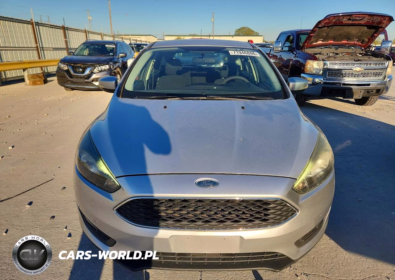 2017 Ford Focus Sel VIN:1FADP3M27HL276542 - 5
