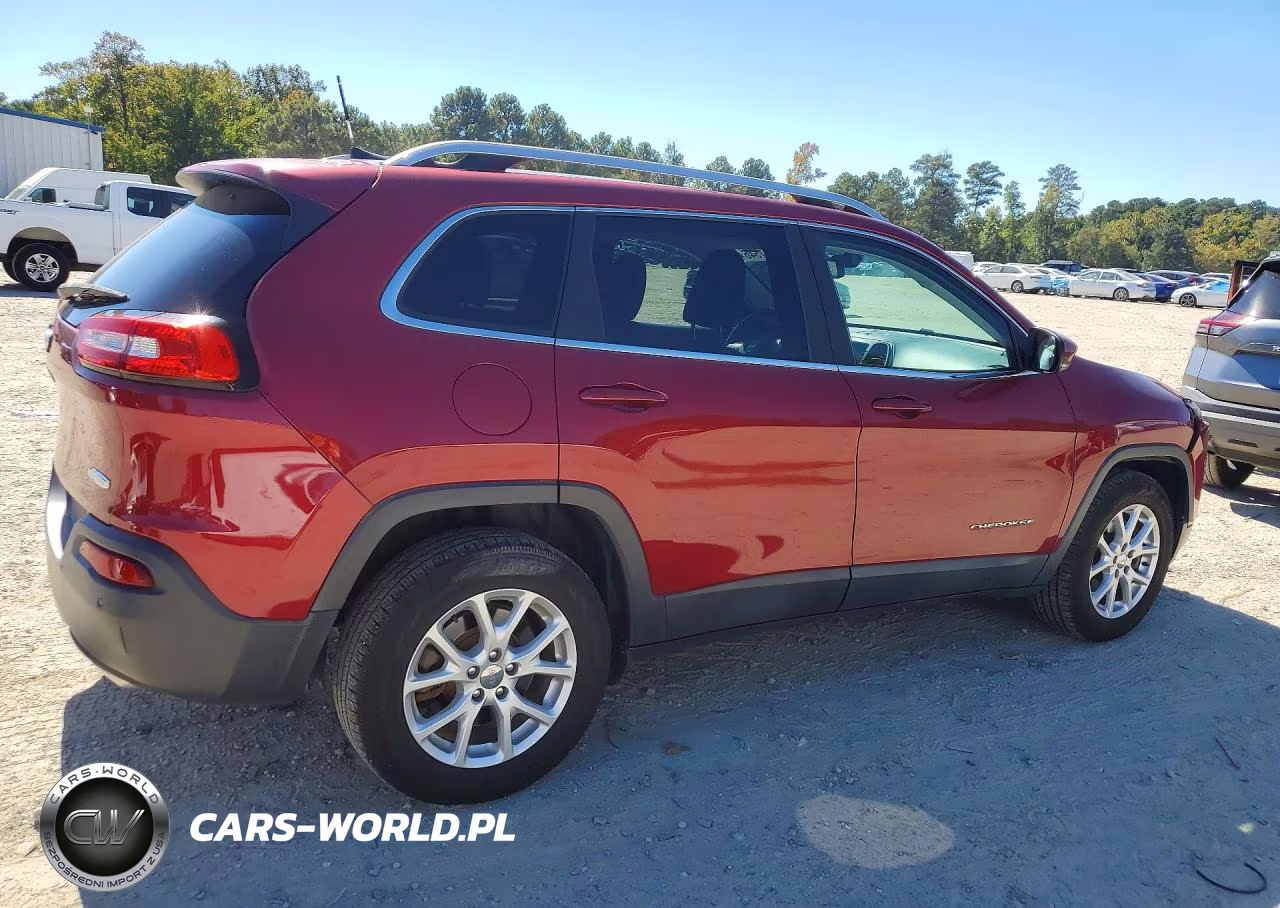2016 Jeep Cherokee Latitude VIN:1C4PJMCS5GW373283 - 3