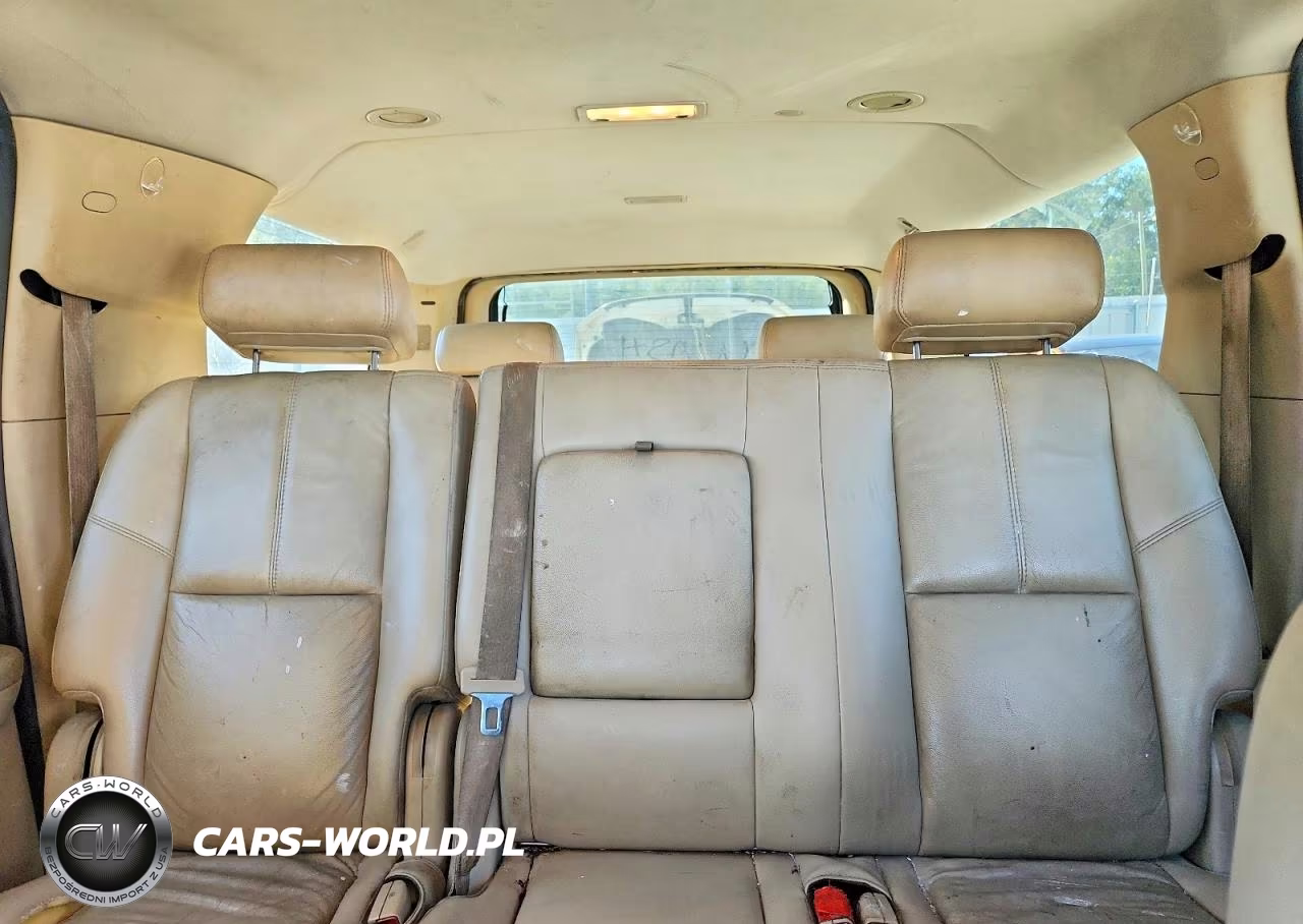 2007 Chevrolet Suburban C1500 VIN:1GNFC16J97R185606 - 10