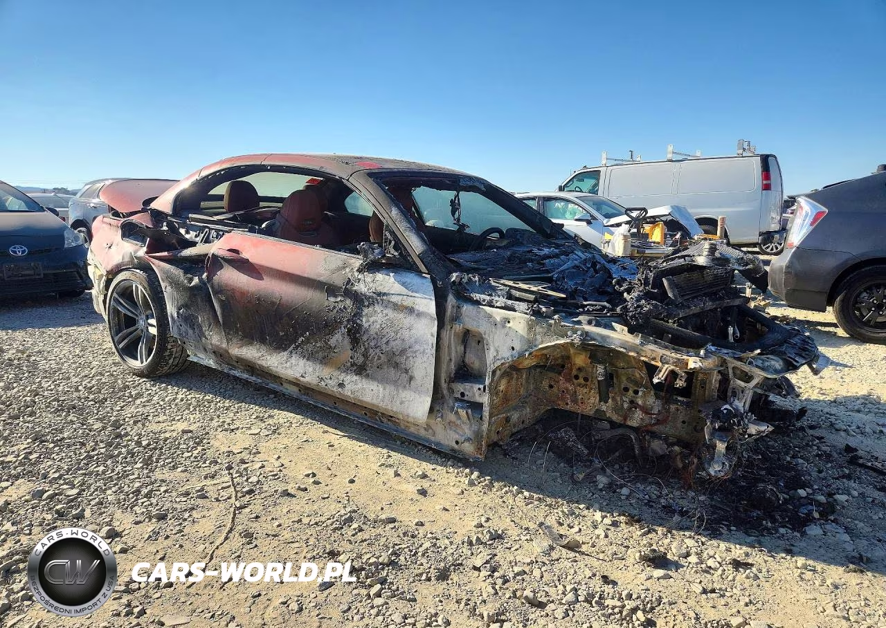 2018 BMW M4 VIN:WBS4Z9C56JED22094 - 4