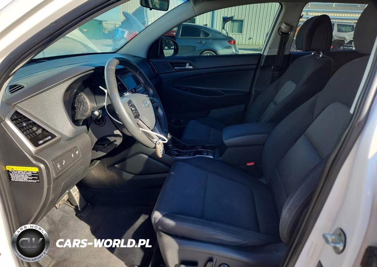 2017 Hyundai Tucson Night VIN:KM8J33A21HU550448 - 7