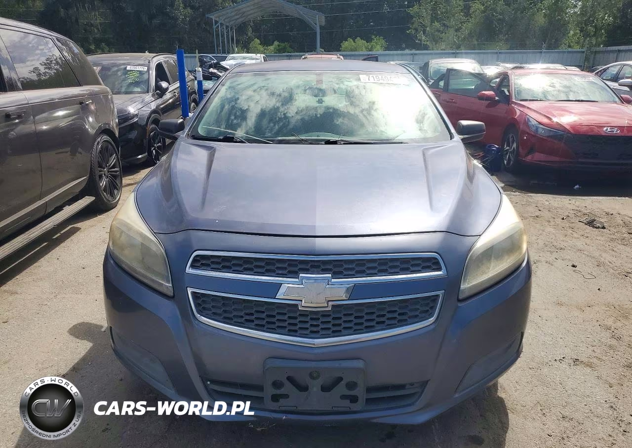 2013 Chevrolet Malibu Ls VIN:1G11B5SA5DF214320 - 5