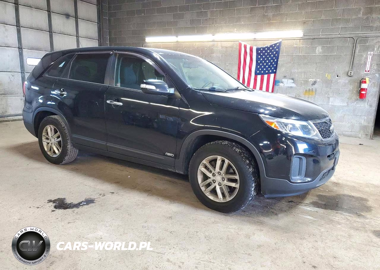 2014 Kia Sorento Lx VIN:5XYKTCA6XEG509289 - 4