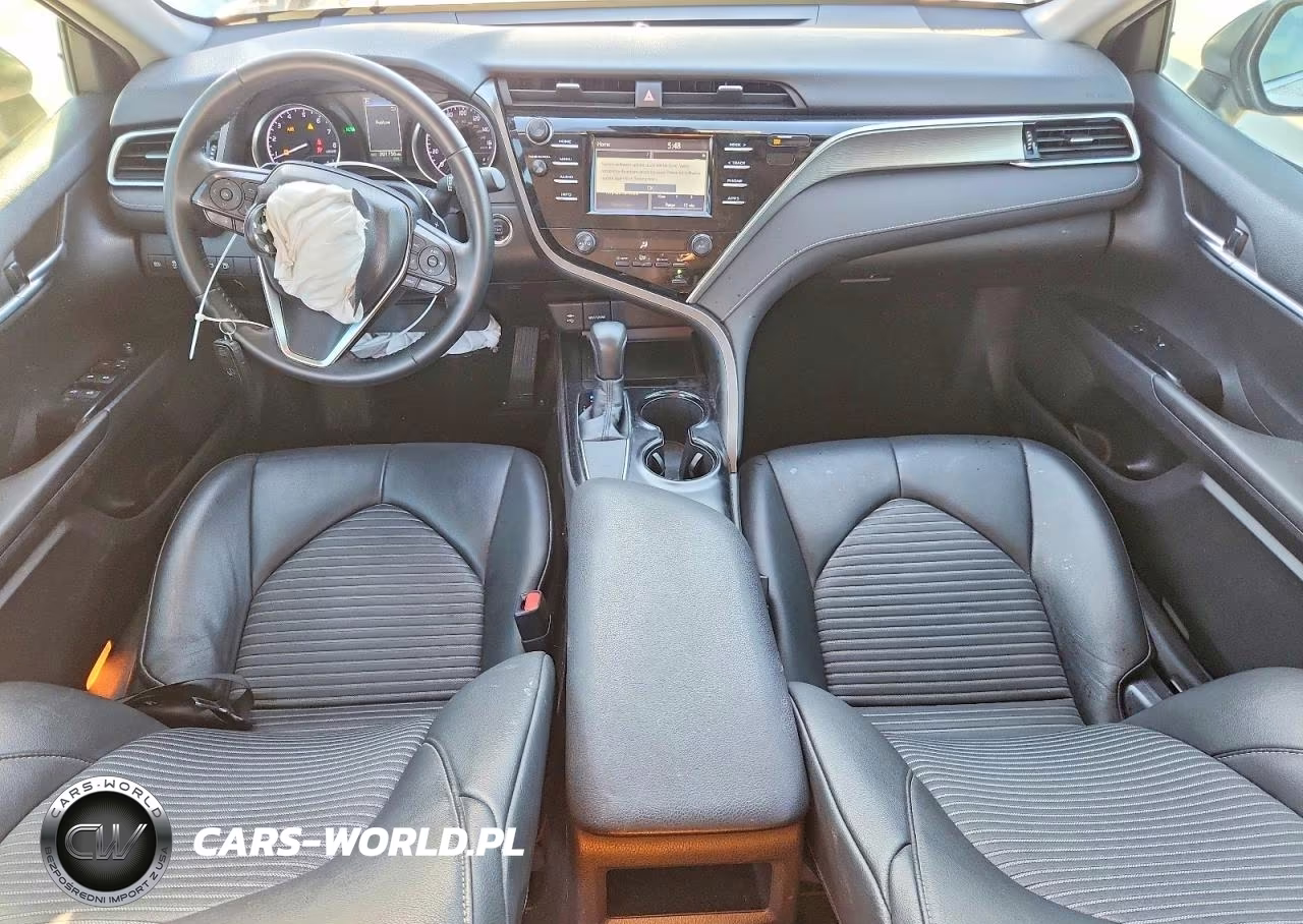 2018 Toyota Camry Se VIN:4T1B11HK6JU037299 - 8