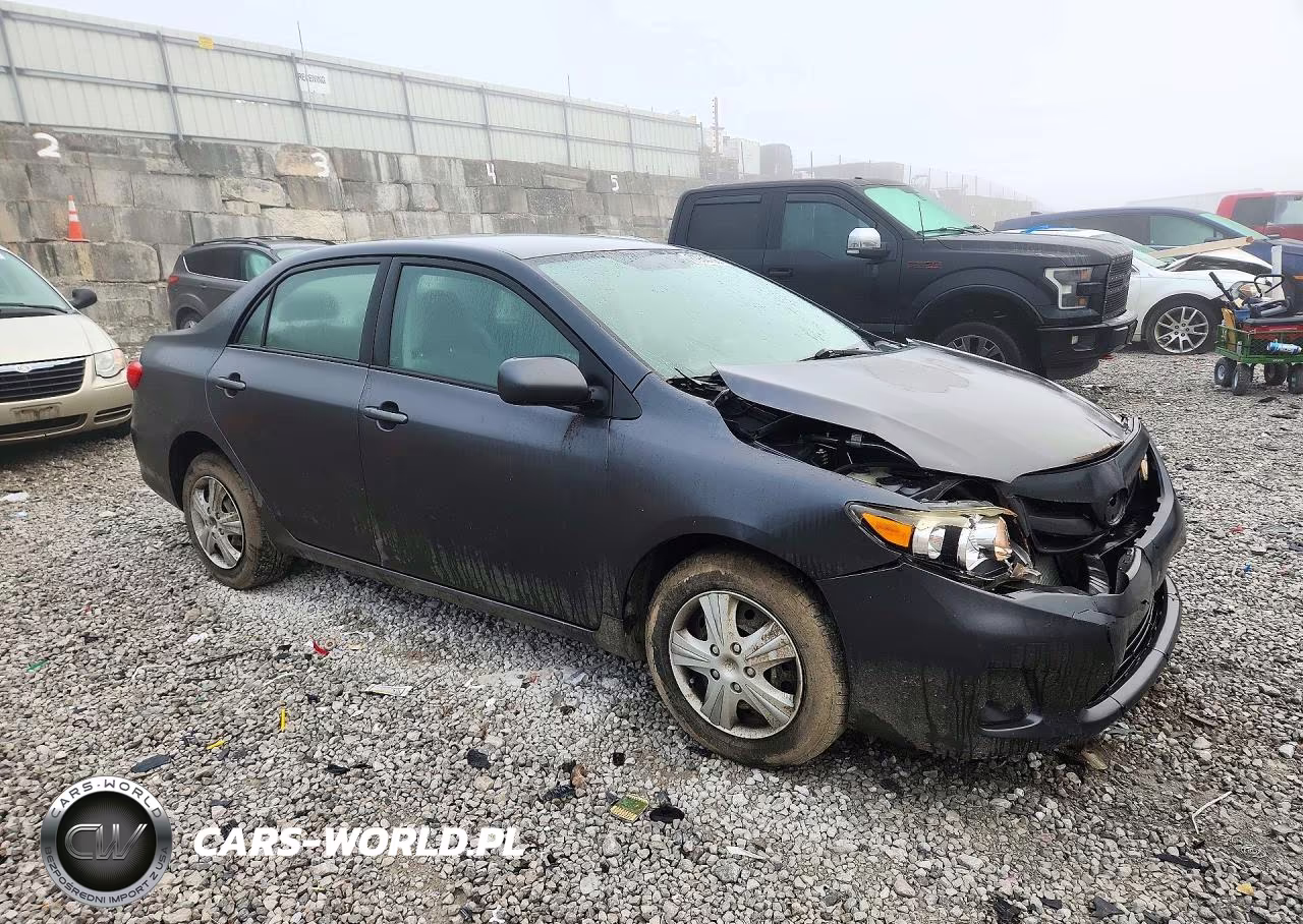 2011 Toyota Corolla Le VIN:2T1BU4EE2BC682817 - 4