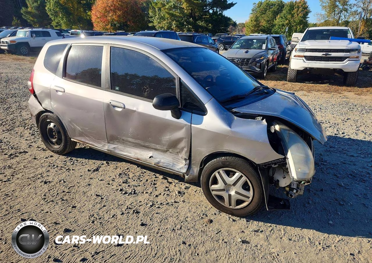 2007 Honda Fit VIN:JHMGD38457S030572 - 4