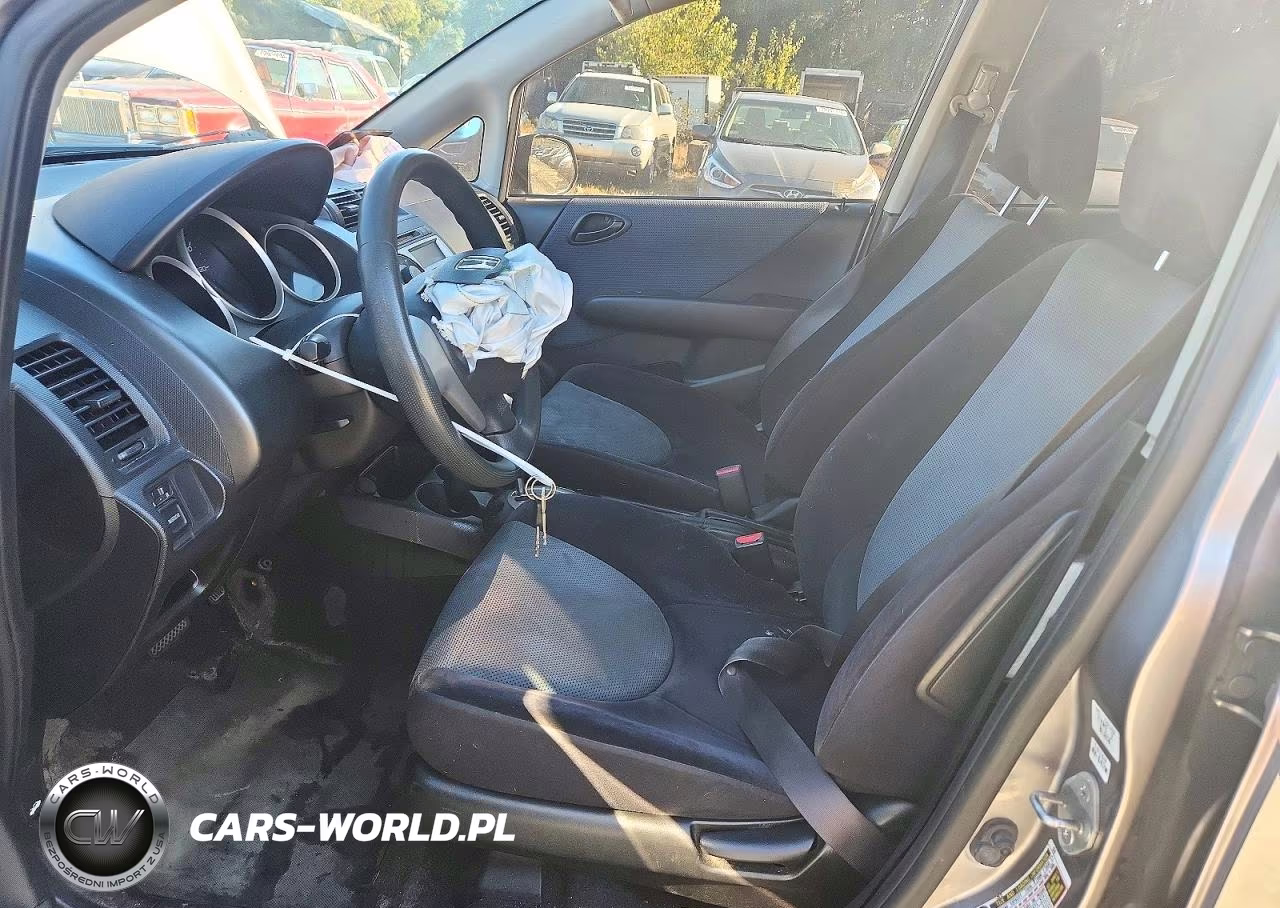 2007 Honda Fit VIN:JHMGD38457S030572 - 7