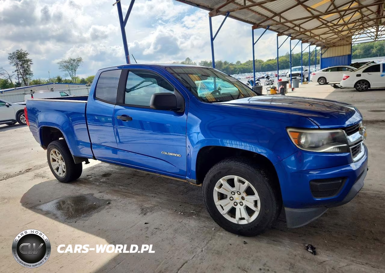 2018 Chevrolet Colorado VIN:1GCHSBEA4J1184641 - 4
