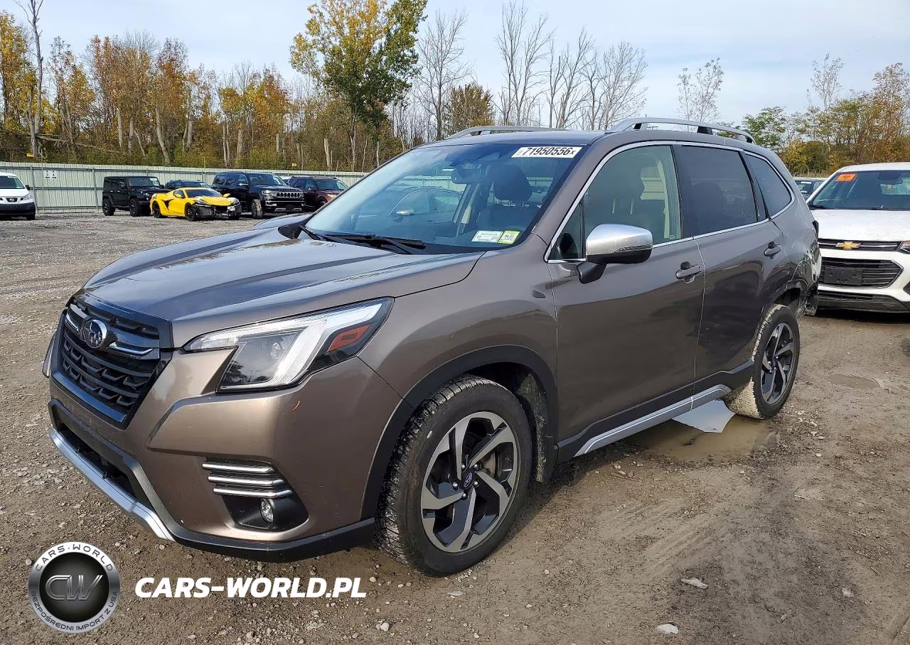 2024 Subaru Forester Touring – zdjęcie 1 z 14