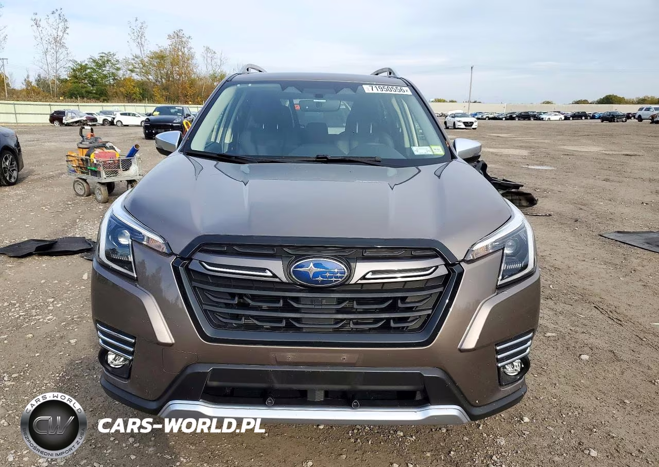 2024 Subaru Forester Touring VIN:JF2SKAMCXRH463776 - 5