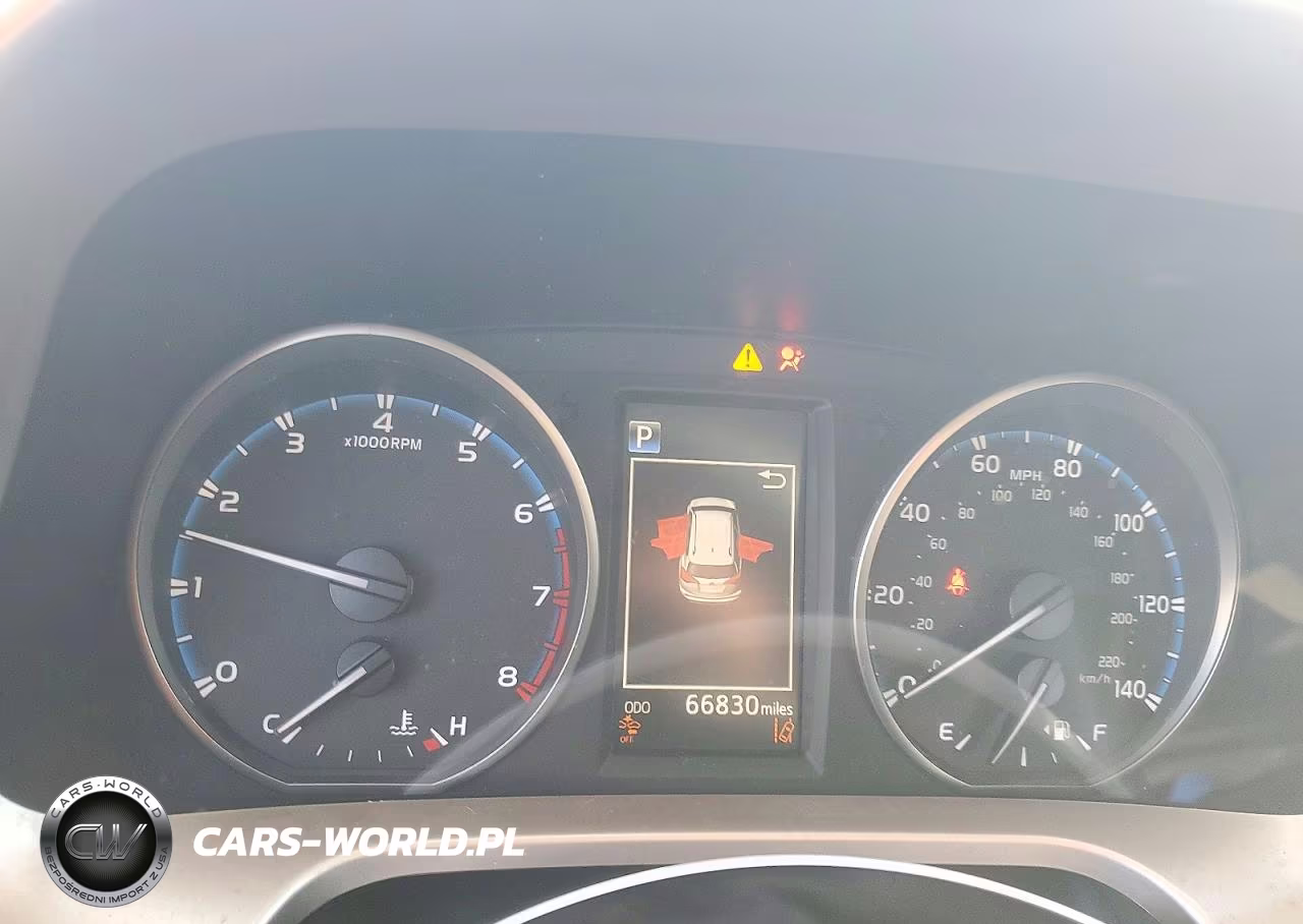 2018 Toyota Rav4 Le VIN:JTMZFREV7JJ744981 - 9