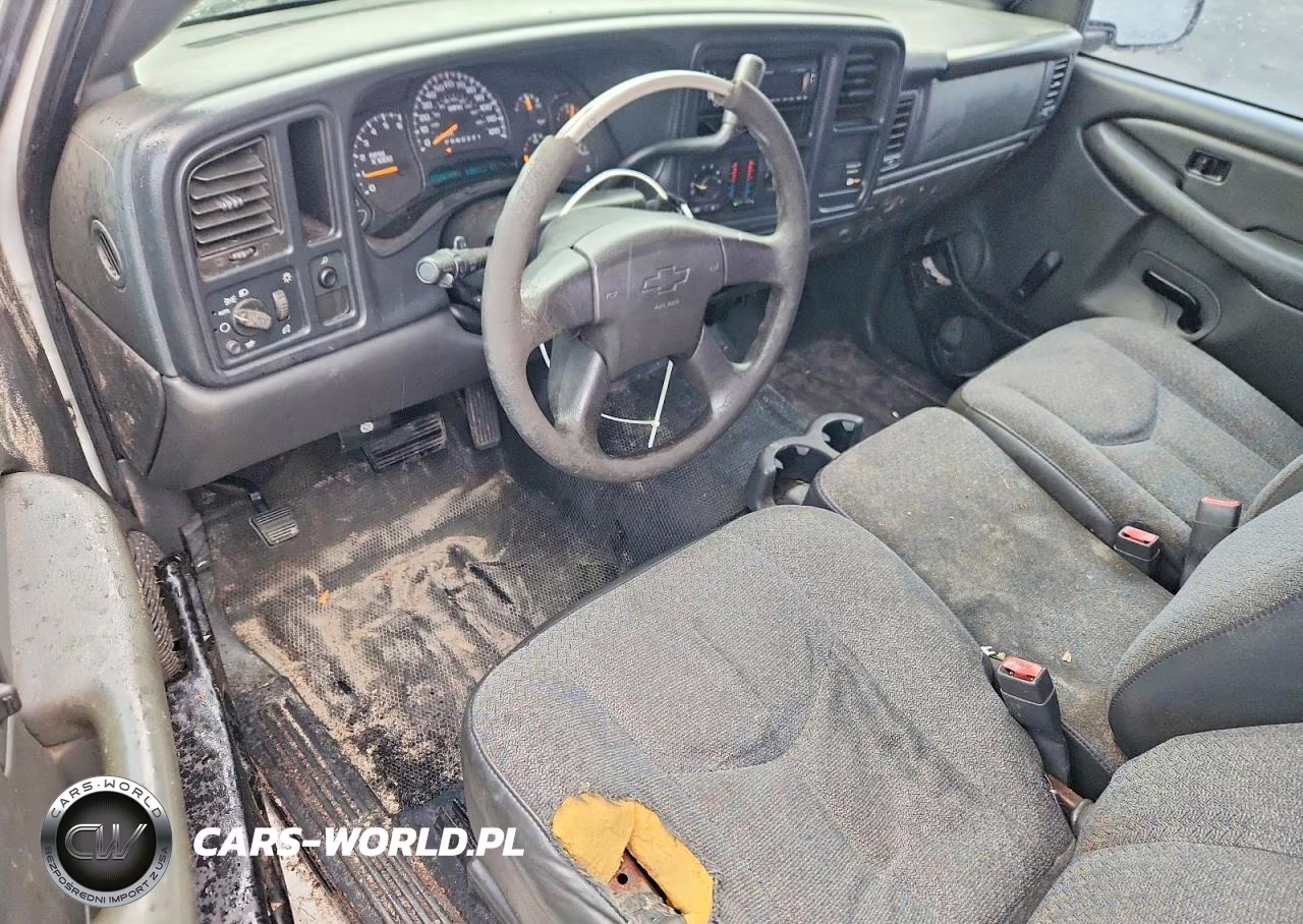 2003 Chevrolet Silverado C1500 VIN:2GCEC19X731284139 - 8