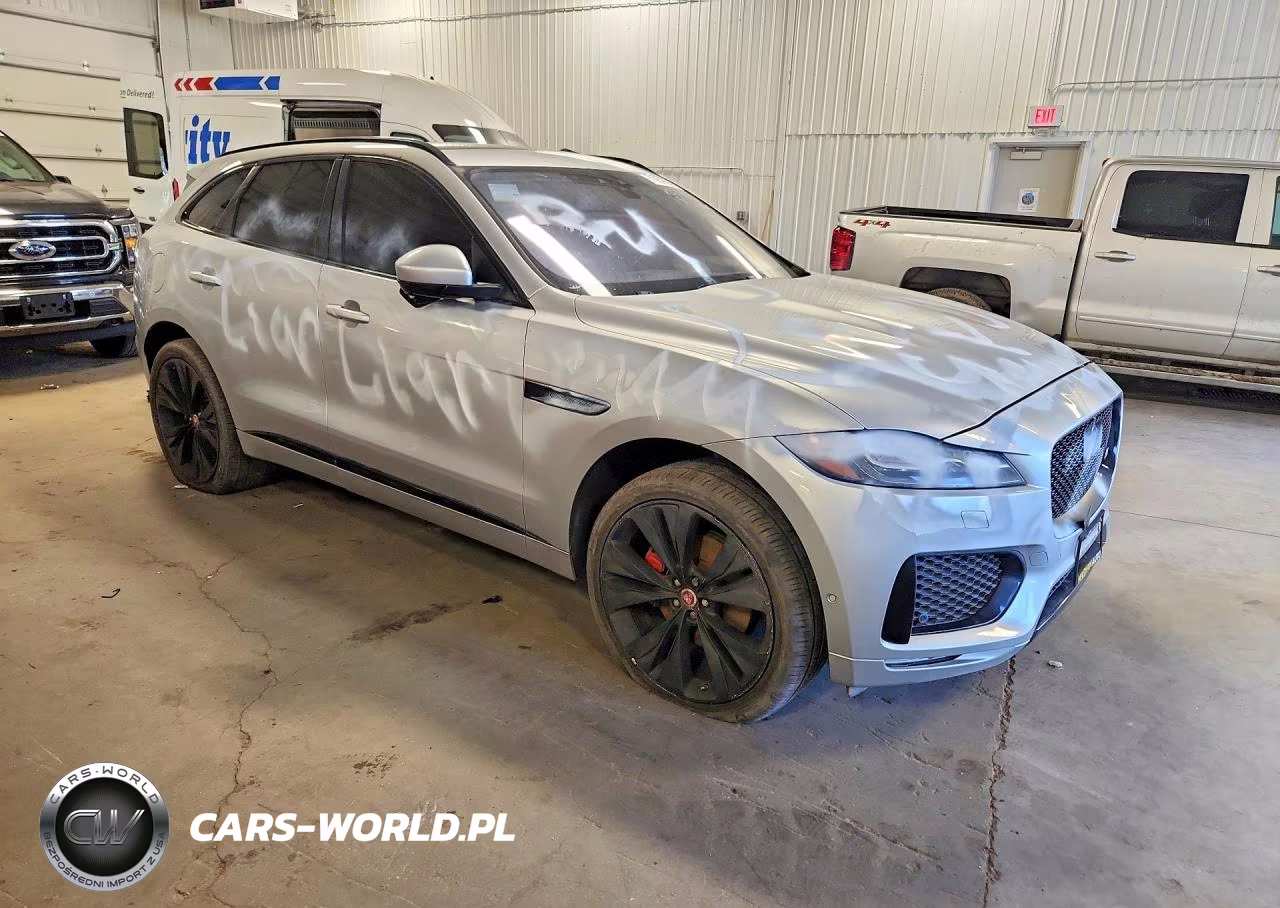 2017 Jaguar F-Pace S VIN:SADCM2BV4HA057558 - 4